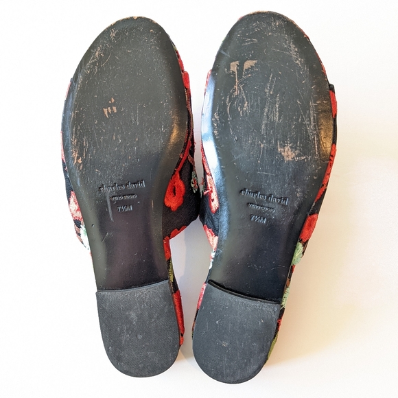 Charles David Black and Red Rose Floral Embroidered Slide Slippers Womens 7.5 - Picture 7 of 8